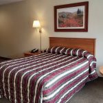 Adjoining 1 Queen Poolside & 1 Queen Poolside